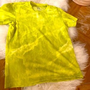 EUC Uniqlo X Peter Saville limited edition men’s active west shirt in SZ XS!!!